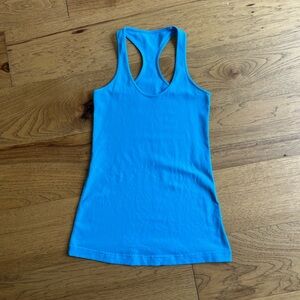 Lululemon Cool Racerback Tank Pool Blue Size 6 EUC